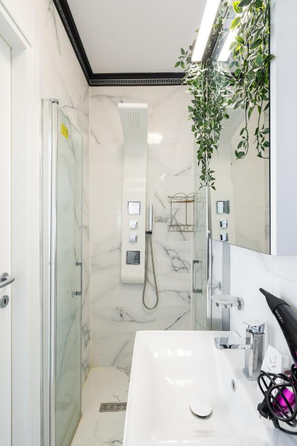 Monza Apartment-Ultracentral Bükreş Dış mekan fotoğraf